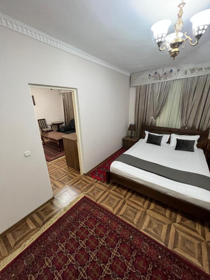 Hotel Kupala Buhara Exterior foto